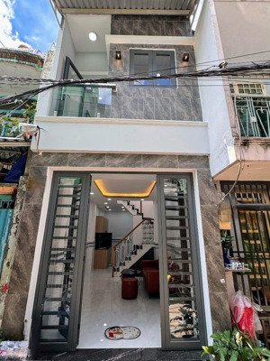 gấp! bán nhà đẹp hẻm xe hơi đường hòa hảo, phường 5, quận 10 shr