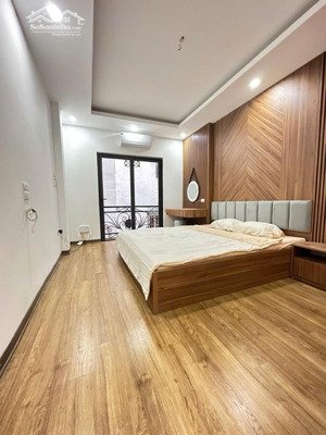 bán nhà xuân thuỷ cầu giấy nhà đẹp gần phố đủ nội thất ở ngay dt 40m 5t 10.5 tỷ