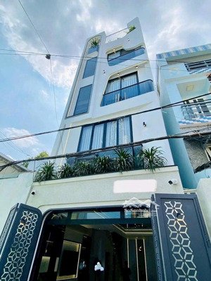 chú thuấn bán nhà hồ hảo hớn -p.cô giang -quận 1 đang cho thuê 32triệu. giá 4tỷ760/83.9m2 gần đh mở