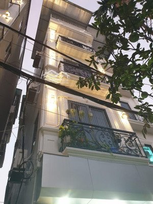 lô góc phố lê thanh nghị nhà đẹp 2 thoáng ngõ thông đẹp ở ngay 35mx5t giá nhỉnh 8 tỷ có thuong lượn