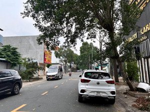 đất mặt tiền đường d kdc chánh nghĩa 20x20