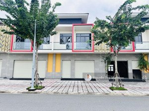 bán shophouse villa hàng tiến độ 40% nhận nhà mặt tiền 7mx24 kđt suncasa central giá 5.65tỷ/168m2