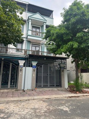 bán nhà 1 trệt 3 lầu khu đô thị phúc đạt, 100m2 đường d4 đã hoàn công giá cực tốt chỉ 6,5 tỷ