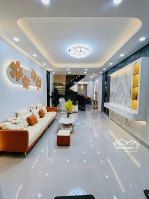 có 102! thái thịnh, ngõ thông, 30m ô tô tránh, thang máy, nhà mới 2 thoáng, kinh doanh 45m2*5t