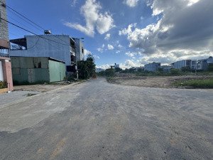 đất chính chủ cần bán nhờ mọi người