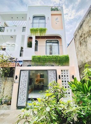 chính chủ cần bán nhà đường mai văn vĩnh p.tân quy quận 7 giá 4tỷ860/60m2(5x12m) nhà 2 lầu, hẻm 6m.