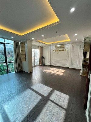 cho thuê nhà riêng nguyễn xiển, 55 m2 x 7 tầng thang máy, phù hợp làm trụ sở công ty