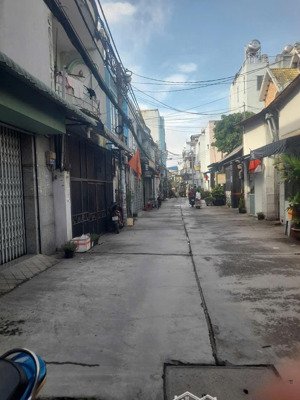 nhà 4-10m 1 lầu hemt thông kdbb 8m - hàng hottt ngay aeon mall tân phú - sp đầu tư tốt