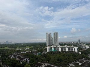 westbay cần bán gấp căn 90m 3ngủ ,2wc, nhà đồ cơ bản , toà c tầng trung , sẵn sàng giao nhà