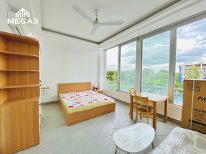 đang trống: 1 phòng ngủ tách bếp - có ban công ngay đường trương văn bang - đảo kim cương quận 2