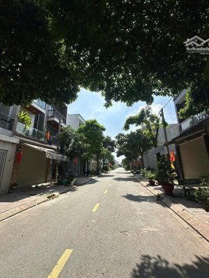 chính chủ bán đất 60m2 giá 1 tỷ 850 ngay kdc phú mỹ hiệp, đối diện ttyt dĩ an, shr đường nhựa 10m