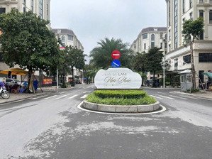 7 tầng thang máy -- dv vạn phúc view himlam -- dân xây chất -- vị trí kinh doanh -- nội thất xịn