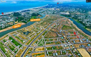 chào bán nam hòa xuân lô 110m2, hướng đông nam trục thông ven sông gần công viên rất đẹp