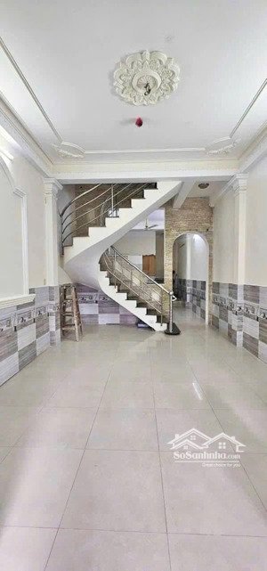 cho thuê nhà 1 trệt 2 lầu 5pn 5x15m hẻm 861 trần xuân soạn quận 7