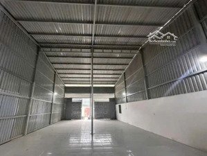 cần cho thuê gấp kho ở đường nguyễn bình diện tích 230m2 có pccc