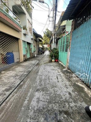 ngay vòng xoay phú lâm, nhà cấp 4 tiện xây mới, 75m2, ngang 5x15m, giá 9 tỷ nhỉnh