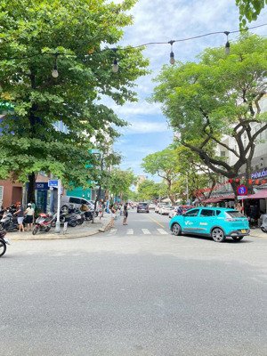 hiếm có! bán đất mt hoàng văn thụ gần cầu rồng ven sông hàn chỉ 160tr/m2 rẻ nhất thị trường!