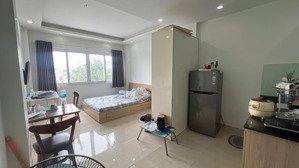 cho thuê căn hộ studio cửa sổ trời thoáng lớn thang máy full nt mới ngay thành thái quận 10
