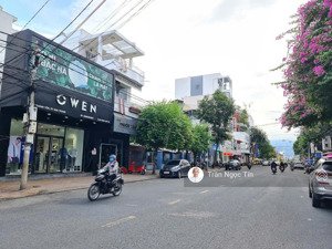 bán nhà 2 tầng mặt tiền đường lý thánh tôn giá 30 tỷ. - tp nha trang