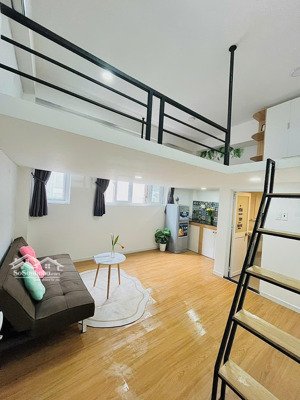 cho thuê duplex quận 1 cửa sổ thoáng, đầy đủ tiện nghi gần chợ bến thành