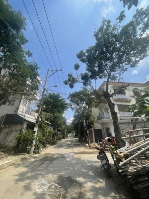 bán đất 51m2 giá cực chất 3.x tại lò lu, long trường, q9, hcm