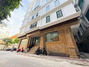 bán siêu phẩm mặt phố hoàng sâm - tt cầu giấy, diện tích: 61m2 x mt 18m2. xây dựng từ tầng 1, 80m2.