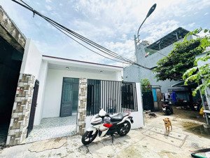 nhà cấp 4 kiệt 4m diện tích lớn sát cầu ngã ba huế!