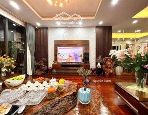 biệt thự mễ trì 131.5m2- 4 tầng, vỉa hè, ôtô tránh, ở vip, giá 36.6 tỷ