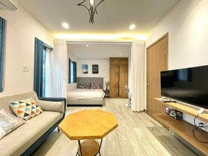 studio full nội thất có sân vườn thoáng ngay kdc everrich - sát phú mỹ hưng - gần lotte, rmit