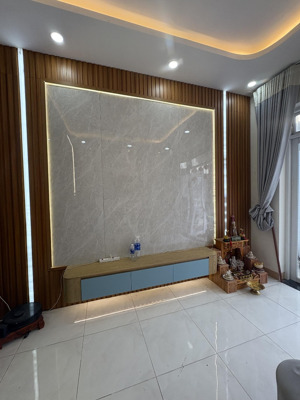 bán nhà riêng 3pn + 3wc tại bưng ông thoàn, phú hữu, q9, 6,1 tỷ, 57m2