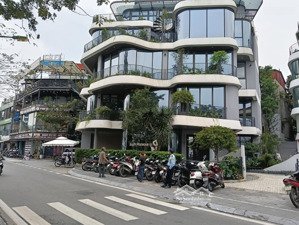 bán nhà trích sài 215m/ 5tầng/ mt 10m/ giá 89tỷ. hồ tây thơ mộng lộng gió. kinh doanh căn hộ dv