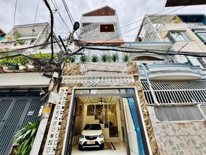 cô sáu bán nhà đường 7m nguyễn đình chiểu,p5,q3 giá 4tỷ300/72m2 cho thuê 32tr gần chợ vườn chuối