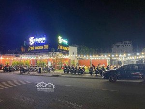 bán gấp lô đất ngay ngã tư lê hiến mai sát sông sg dt 322 m2 nhỉnh 100 tỷ