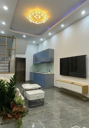 cực hiếm!! kim mã - ba đình - 30m oto tránh - ngõ 2m giá có 7.9 tỷ