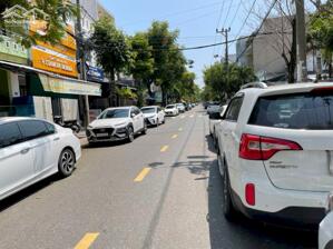 Chính chủ bán nhà cấp 4 mặt tiền 61 Hoài Thanh, Gần biển Mỹ Khê