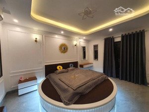 phân lô vỉa hè - gần lô góc văn phú -80m 5 tầng 18 tỷ có tl