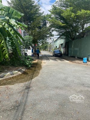 đất long trường - diện tích lớn - lô góc 2mt