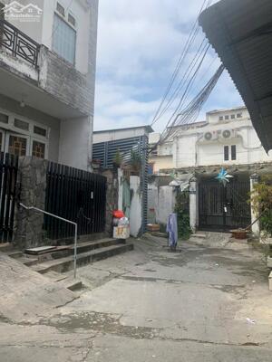 Nhà Trệt Lầu 2 mặt tiền hẻm đường Võ Văn Ngân gần Nhà Thờ Thủ Đức, sổ hồng 4,2 tỷ