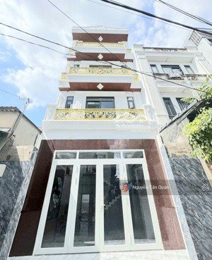 nhỉnh 7 tỷ có căn nhà 4 tầng gần aeon tân phú_ ngang 5m .