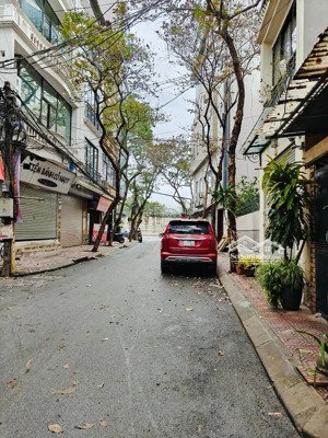 phân lô quân đội tô vĩnh diện, 2 ô tô tránh, gara ,gần đh y hà nội, nội thất, thang máy xịn, 65m*6t