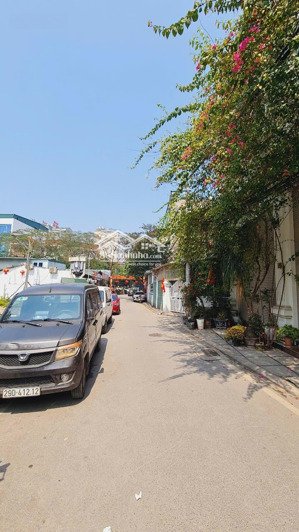 cần bán nhà cổ linh phố trạm phường long biên gần aeon mall long biên