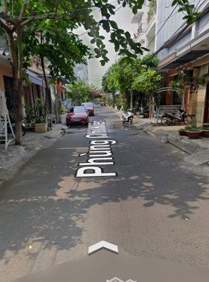 chính chủ gửi bán lô đất ( tặng nhà ) mt đường 5m5 phùng chí kiên . ( kẹp đường bê tông 5m )