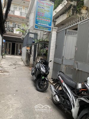 nhà 2 tầng 70m2 - cách 3 bước chân ra đường xe hơi - khu vực tân hưng q7 chỉ 7.6 tỷ