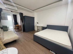 cho thuê căn hộ 30m2 tách bếp máy giặt riêng full nt ngay sân bay gần phú nhuận bình thạnh