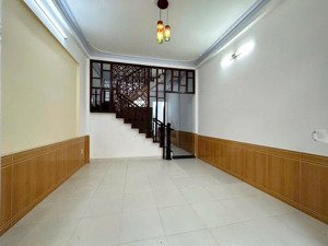 ngay chợ bà chiểu hẻm 4m - 84m2 (4.5x19m) - 4 tầng - chỉ 8.5 tỷ