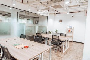 cho thuê tòa nhà văn phòng đê la thành, đống đa, hà nội. tổng dt 2300m2