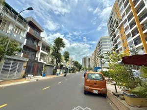 bán nhà đường d2 phường tăng nhơn phú a quận 9 thành phố hồ chí minh