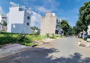 cần sang tên lô đất 120m2-1tỷ690 ngay kdc vĩnh phú,thuận an , hẻm ô tô thích hợp kinh doanh shr