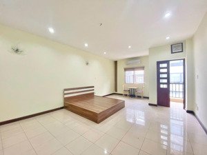 cho thuê căn hộ ban công, gần cầu sài gòn, đúng hình, đúng giá 100%