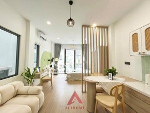 cho thuê căn studio cực đẹp gần khu k300